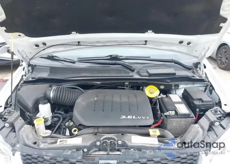 2017 Dodge Grand Caravan Sxt from USA, damaged, VIN 2C4RDGCG6HR863321